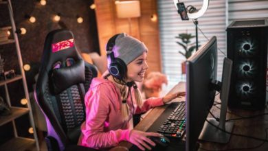 The Psychology Behind Online Game Engagement